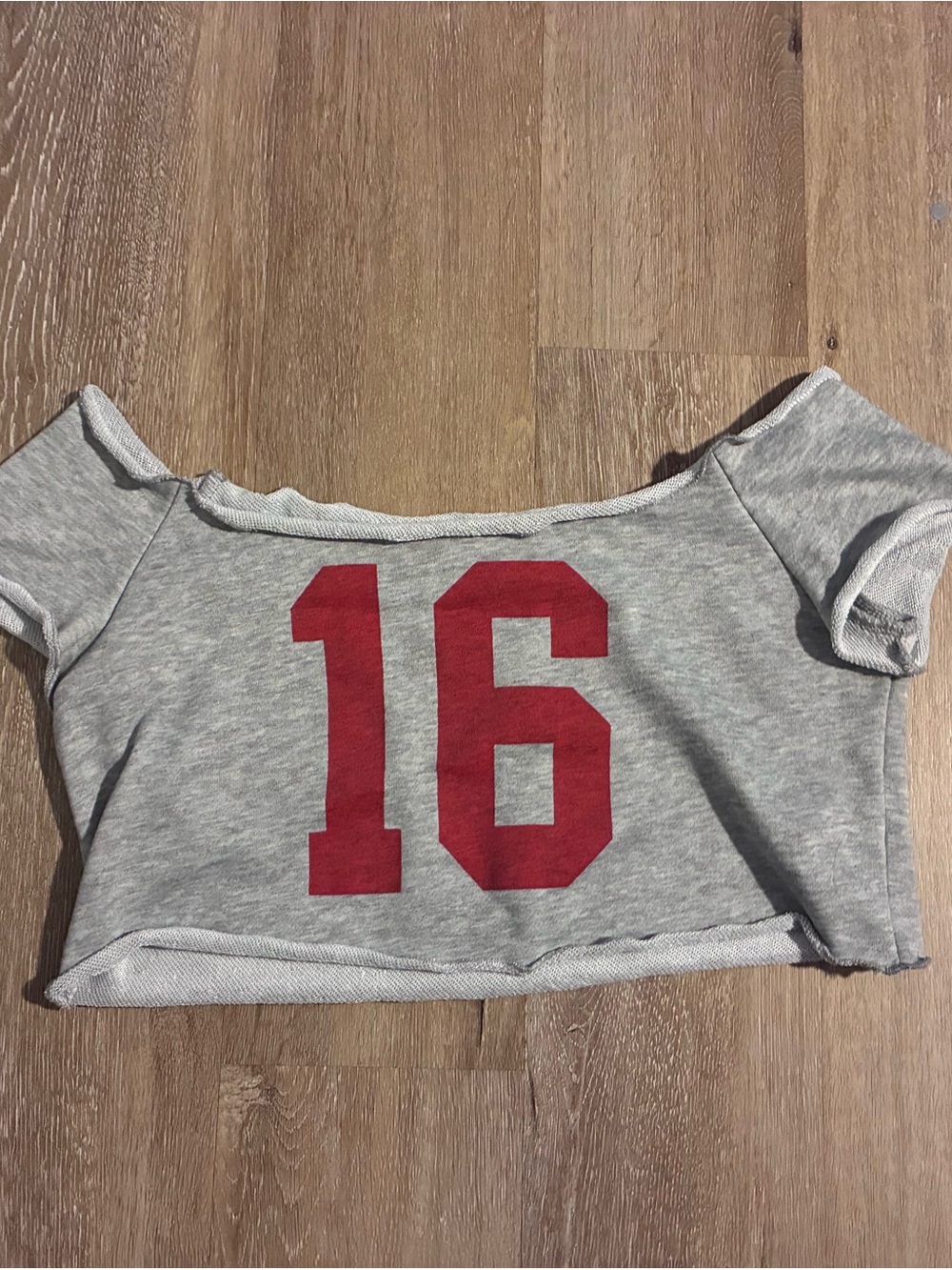 OFF THE SHOULDER CROP TOP SIZE SMALL
